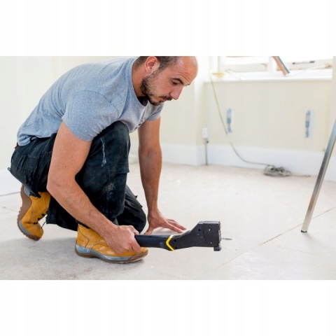 ZSZYWACZ TAKER MŁOTKOWY G8-12 +1000 ZSZYW. STANLEY