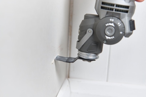 Urządzenie wielofunkcyjne z silnikiem 300 W Kąt oscylacji 3,2° RYOBI RMT300-SA