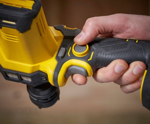 PILNIK TAŚMOWY AKUMULATOROWY FATMAX SFMCE210D2K-QW STANLEY
