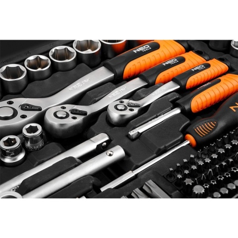 10-218 ZESTAW KLUCZY 300 ELEMENTÓW 1/2", 3/8", 1/4" 10-218 NEO TOOS