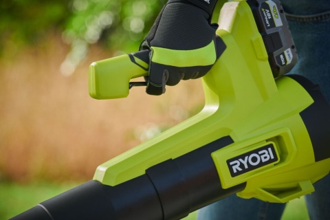 DMUCHAWA 18 V KOMPAKTOWA AKUMULATOROWA SILNIK SZCZOTKOWY RY18BLB-140 RYOBI