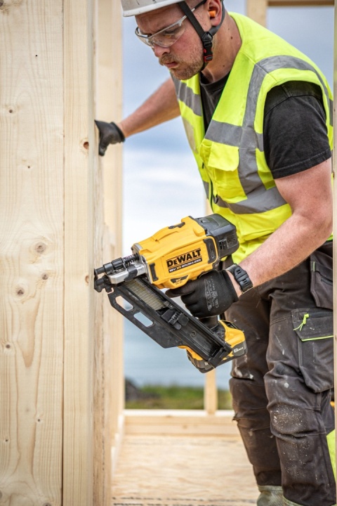 Gwoździarka Akumulatorowa Szkieletowa 18 V XR 50-90 mm Dewalt DCN930N-XJ