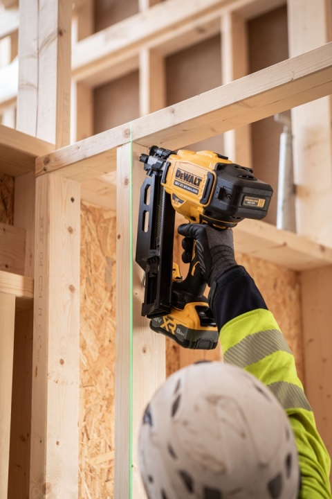 Gwoździarka Akumulatorowa Szkieletowa 18 V XR 50-90 mm Dewalt DCN930N-XJ