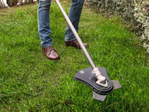 PODKASZARKA KOSA 2 w 1 20/30 cm AKUMULATOROWA 18 V ONE + OBC1820B RYOBI