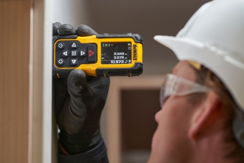 Dalmierz laserowy 60 m Bluetooth ładowanie USB-C DWHT78200-XJ DeWalt