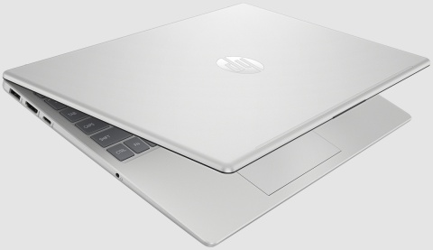 HP 15 FullHD IPS AMD Ryzen 7 5825U 8-rdzeni 16GB DDR4 512GB SSD NVMe Windows 11