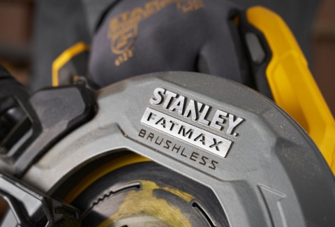 Pilarka tarczowa do precyzyjnego cięcia Fatmax Stanley SFMCS551B-XJ