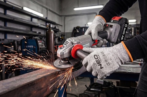 SZLIFIERKA KĄTOWA BEZSZCZOTKOWA ENERGY+ 18V Z REGULACJĄ 125MM 58GE142-1 GRAPHITE